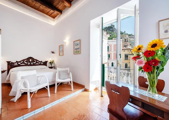 Amalfi Un Po\'...