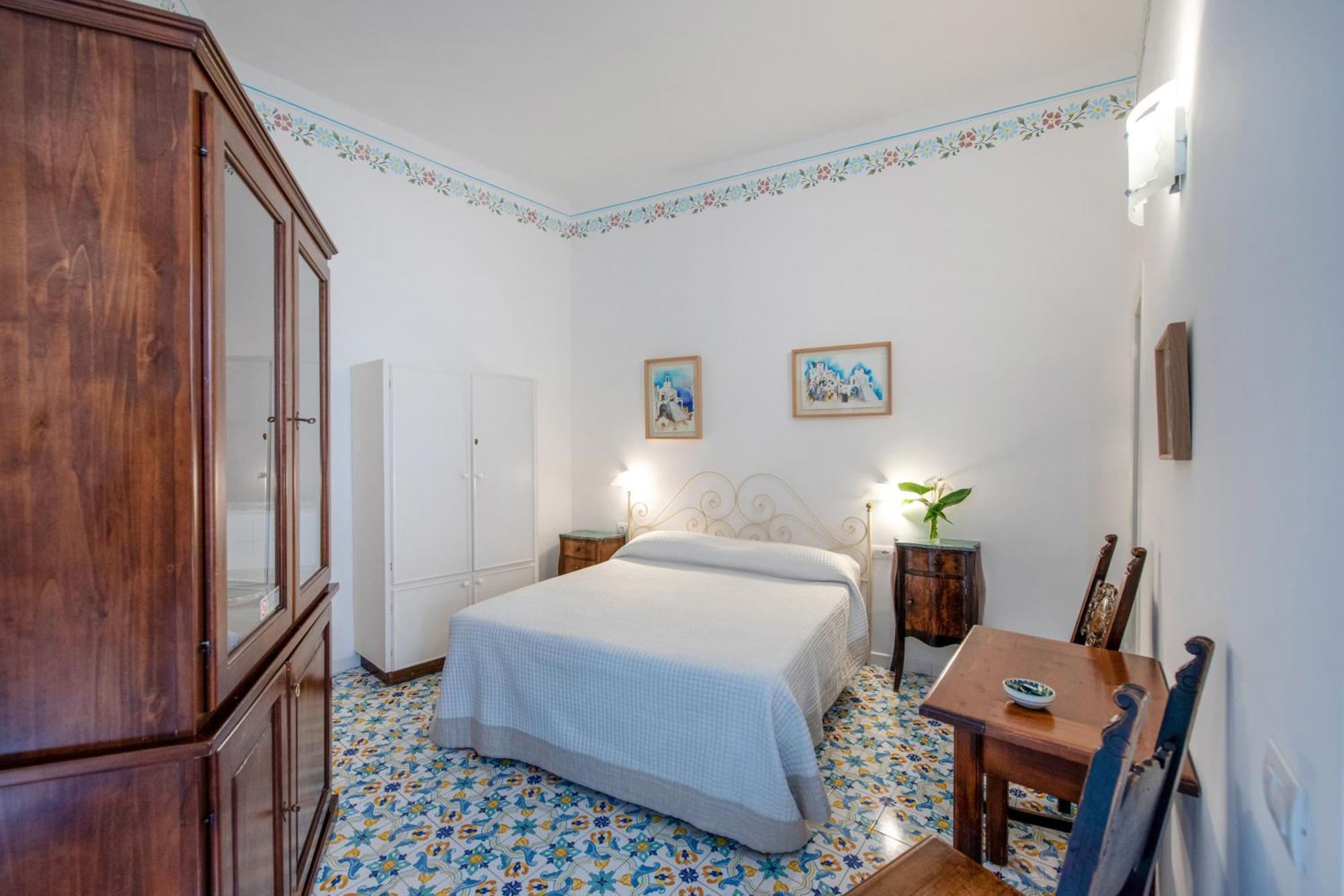 Apartment Un Po'... *