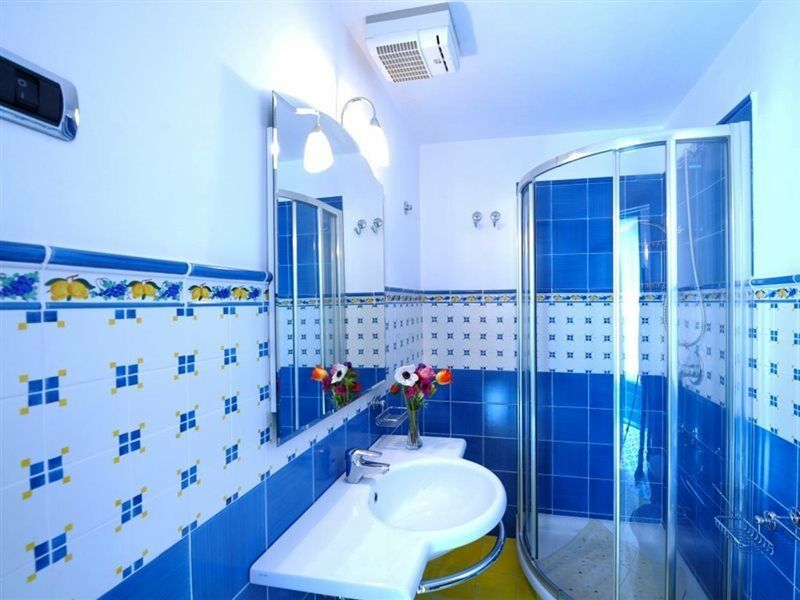 Un Po'... Apartment